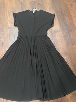 NEW women’s black pleated dress size 1x by Elizabeth & Nicole #19