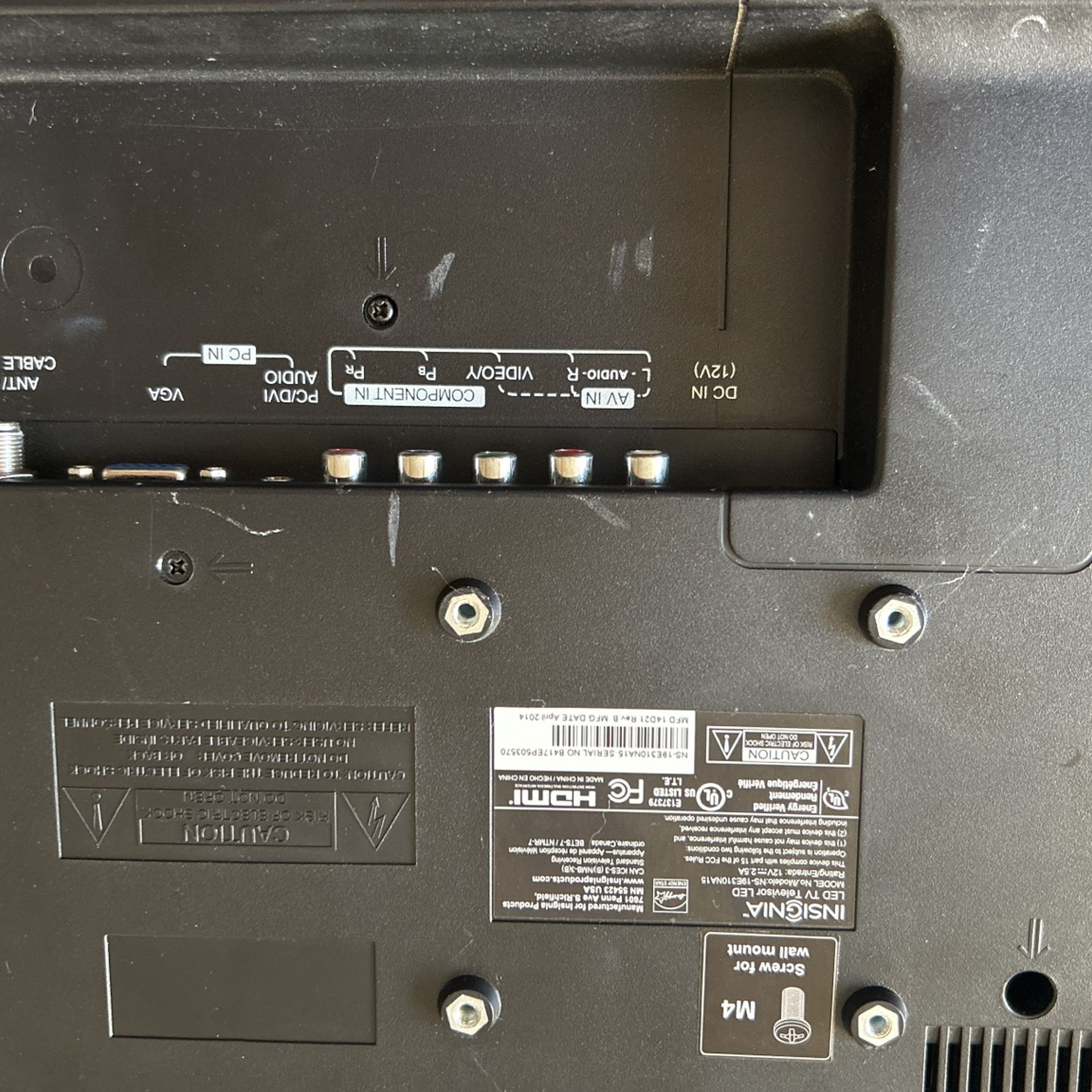 Insignia NS-19E310NA15 19" 720p HD LED LCD