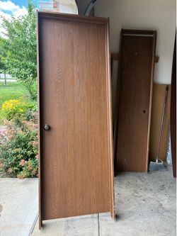 28” Bedroom door with frame