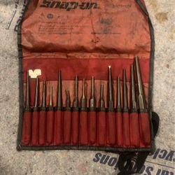 Snap On Punch Set