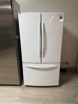 Samsung French Door Bottom Freezer Refrigerator $599