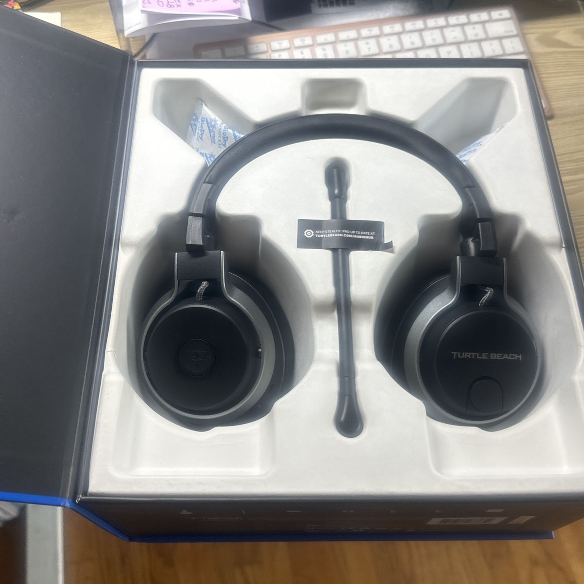 Turtle Beach Stealth Pro Wireless Gaming Headset 