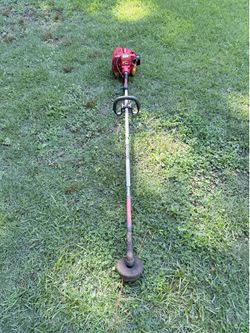Shindaiwa T261 Weed Trimmer