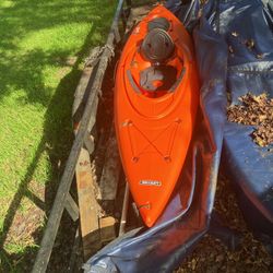 10 foot sit in kayak with Accessories