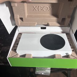 Like New Open box Xbox Series S hablo espanol