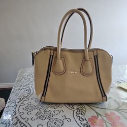Guess Bag, Color Cream