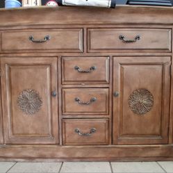 Baroque's style four 4pc living room set