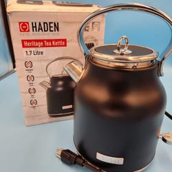 Haden Heritage 1.7L Stainless Steel Electric Cordless Tea Kettle, 1500 Watts