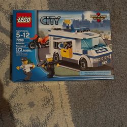Lego City Prisoner Transport, Model # 7286