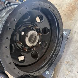 17” bead lock wheels  ford super duty