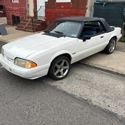 1988 Ford Mustang