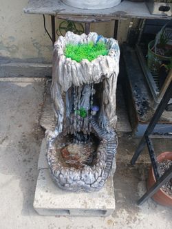 Stone Fountain  Litle But Heavy