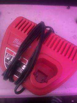 M12 Charger