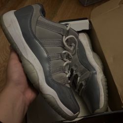 Jordan 11 Retro Low