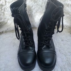 New Charlotte Russe Womens Black Lace-up  Ankle Combat Boot Size 6