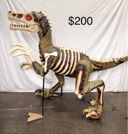 8 FT Giant-Sized Animated LED Halloween Decoration