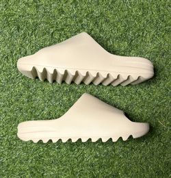 Adidas Yeezy Slide “Bone”