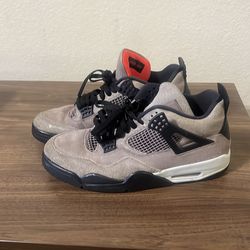 Jordan 4 Taupe Haze Size 11
