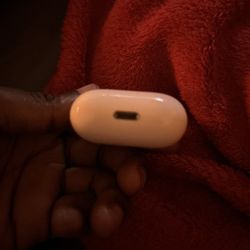 Apple AirPod 2’s