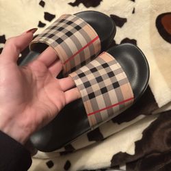 Burberry Slides