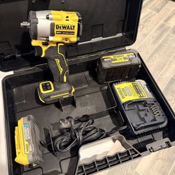 Dewalt 20v Impact Atomic wrench LIMITED EDITION KIT!!