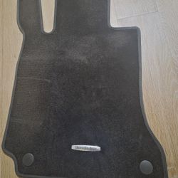 Drivers Floormat From 2009 Mercedes C300