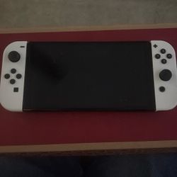 Nintendo Switch OLED / Dock And Assessories