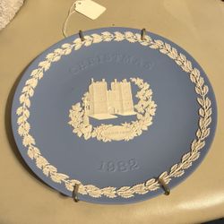 Wedgwood Plate 