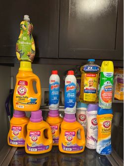 Brand new arm and hammer bundle for ($40)(Cash only)(price is firm)