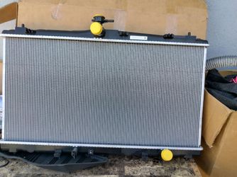 NEW RADIATOR FOR A TOYOTA CAMRY 2012 TO 2017 REACH 41-13270