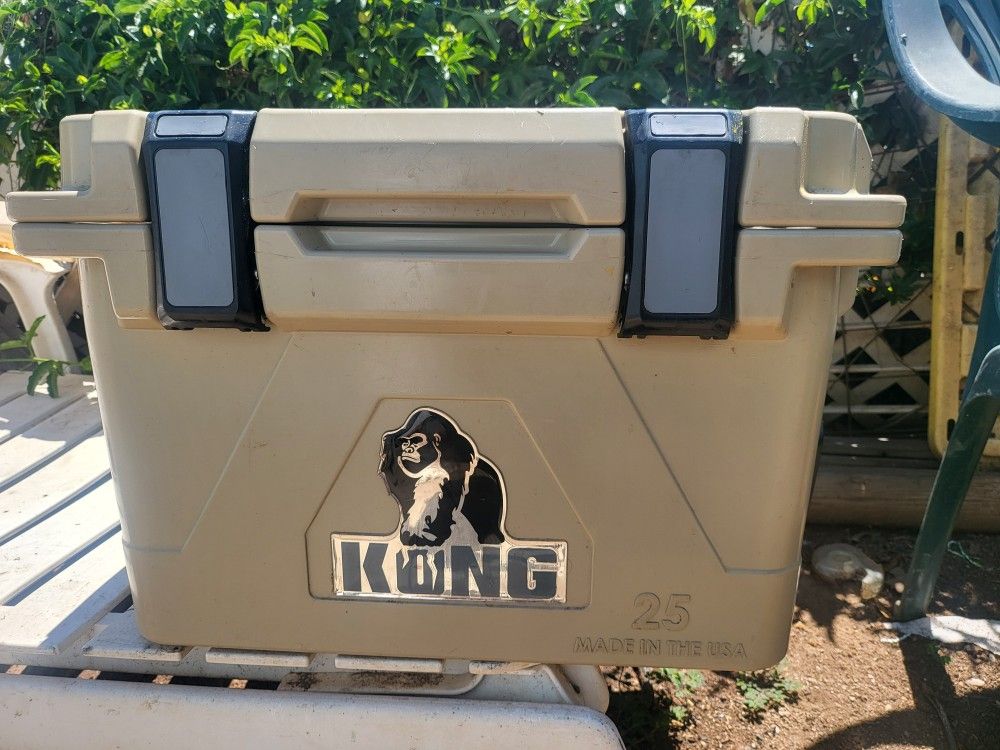 Kong Cooler