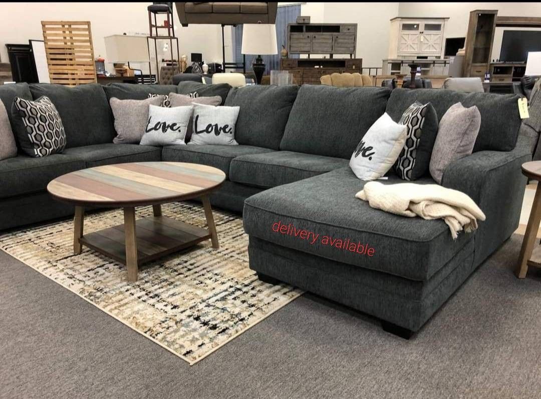 Tracling Slate Raf Oversized Gray SectionallSeccionallcouchh/Delivery Available/Ask For A DISCOUNT Code 👈/Home Decor/Financing OptionsHousehold