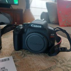 Canon T7 