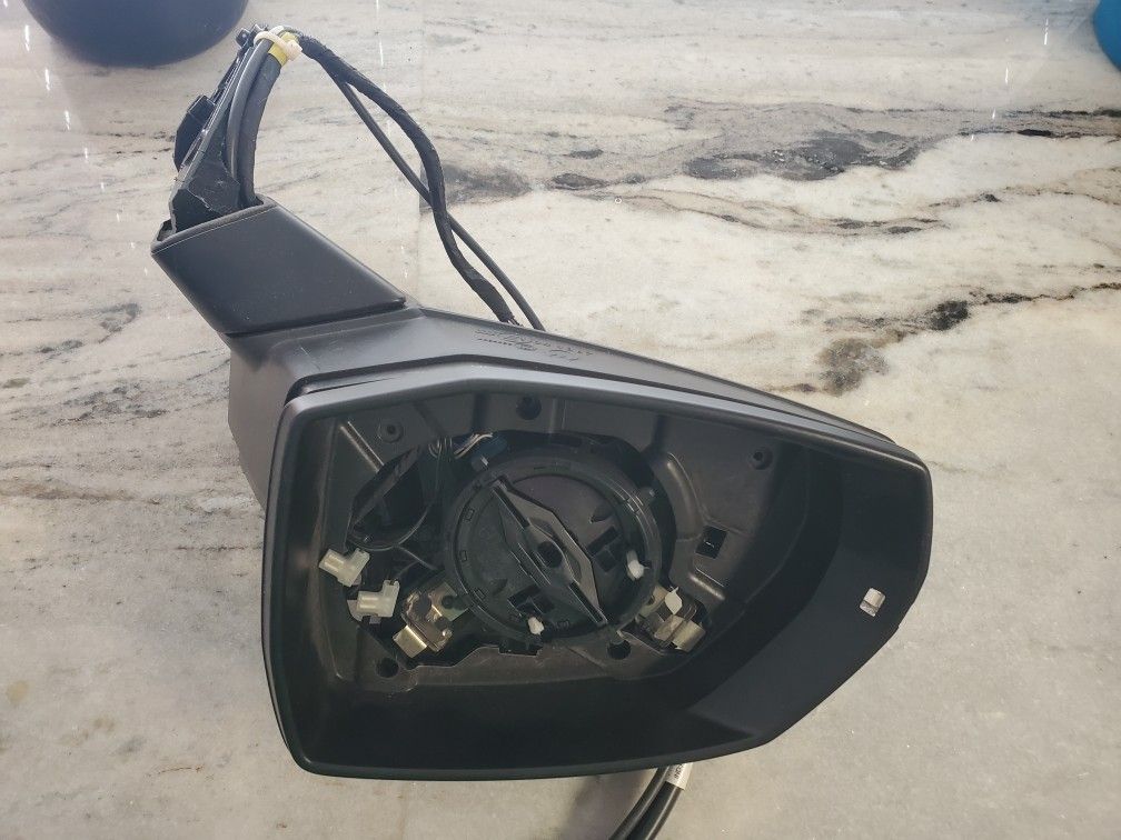 2019 Audi Q7 Driver Side Mirror