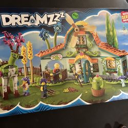 Lego Dreamz Stable