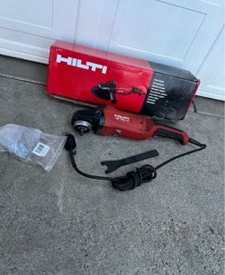 Hilti AG700-14D 7" Angle Grinder $190