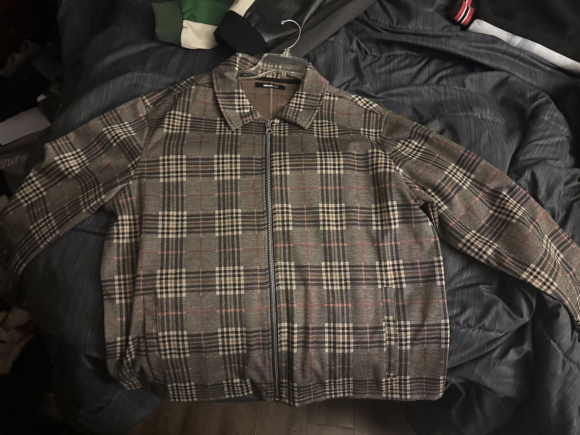 Fashion Nova (Discounted) Plaid Zip up Jacket (Size XL)