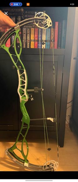 bowtech fanatic 2.0 green RH