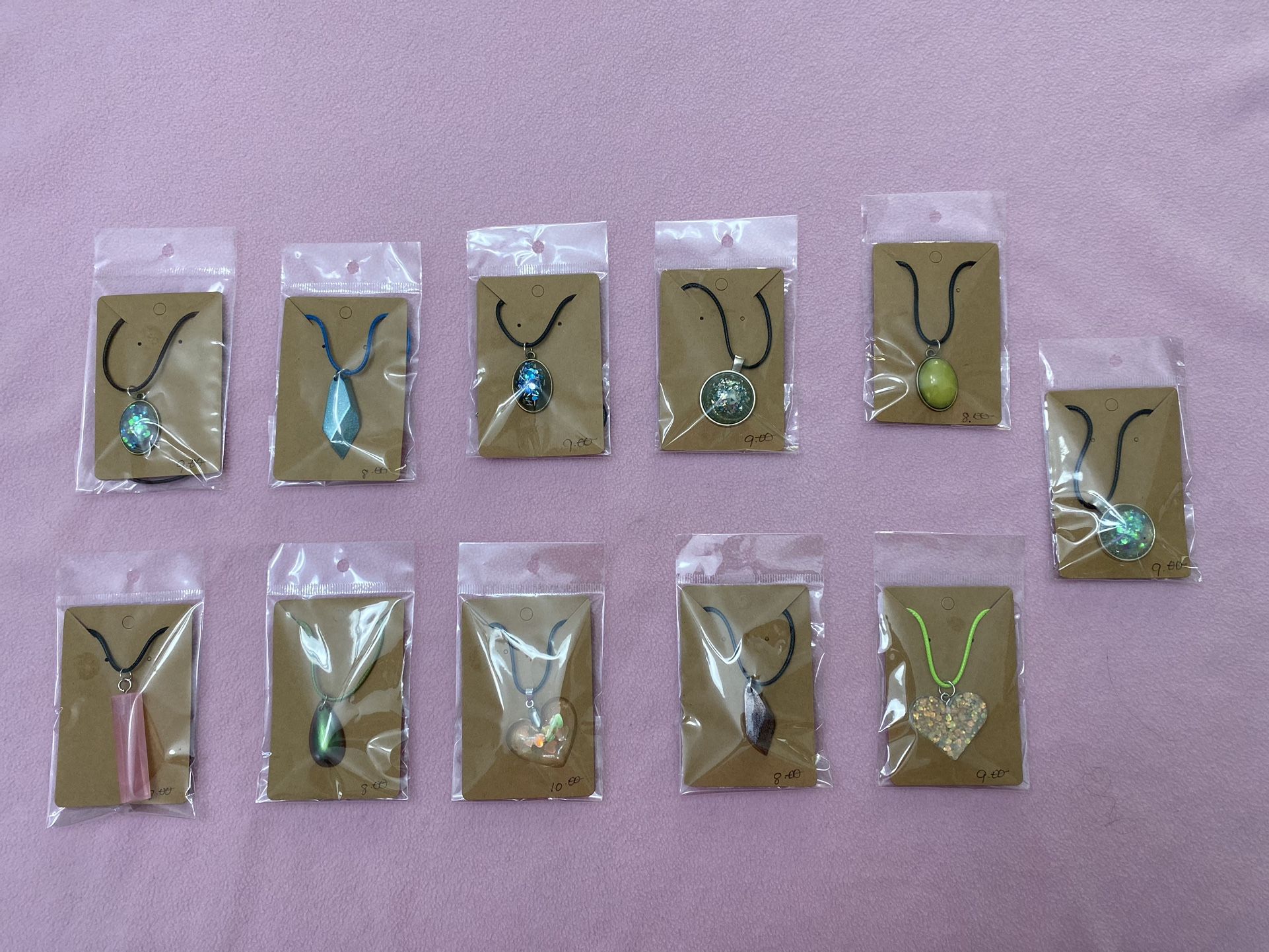 Resing jewelry, And Keychains