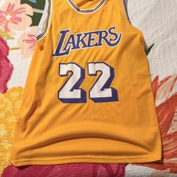 Lakers Jersey - Elgin Baylor Night Giveaway - XL