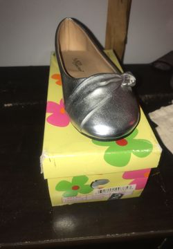 Silver flats size 2