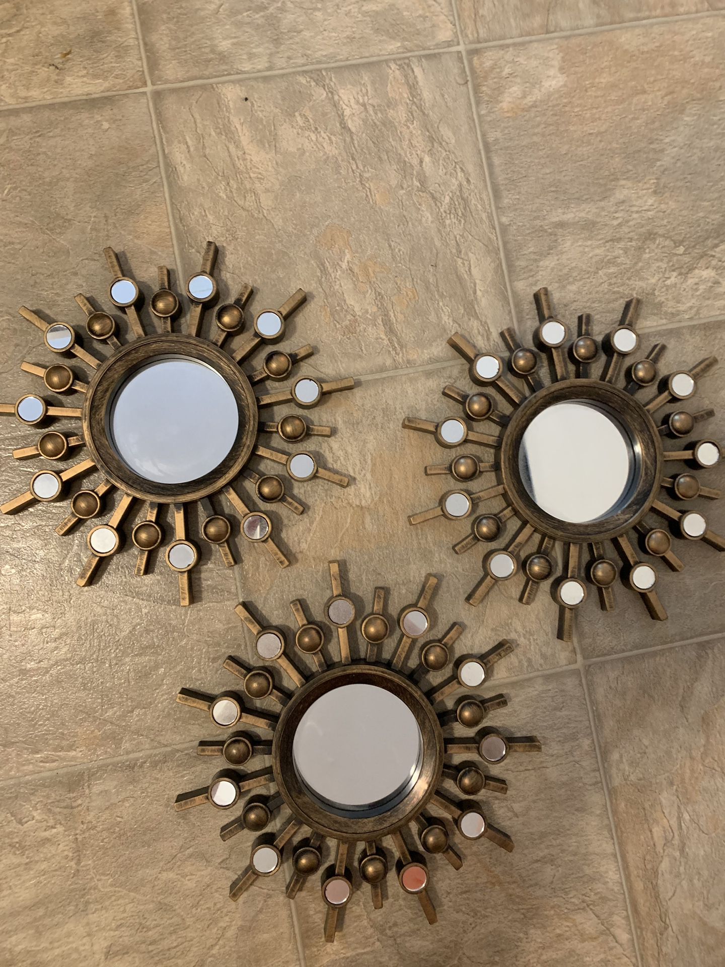 Set of 3 wall mirrors