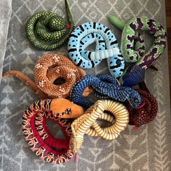 8 Snake Plushies 