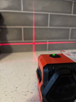 Line laser