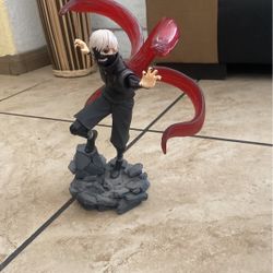 Tokyo Ghoul Statue
