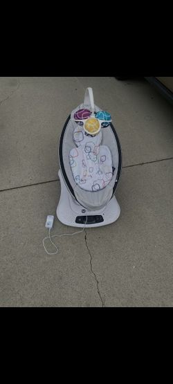 Mamaroo Baby Swing