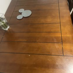 Dinning Room Table w Chairs (Best Offers)
