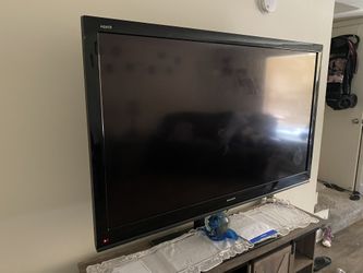 72 Inch Flatscreen With Mount 