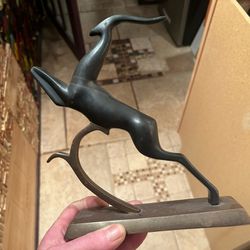 Gazelle Bronze 