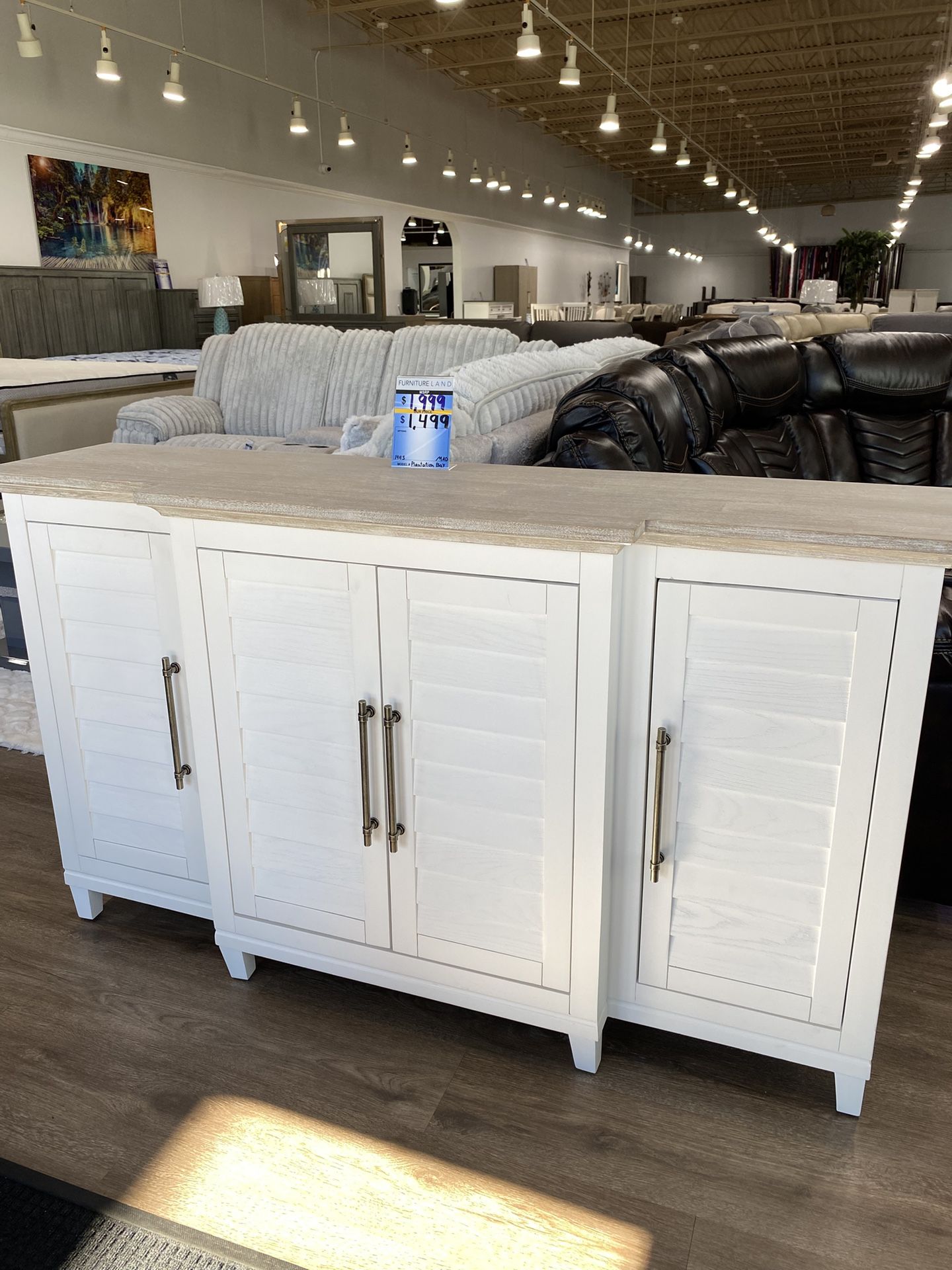 GORGEOUS COASTAL ACCENT TABLE ON SALE OFFER ENDS 11/25!!!**